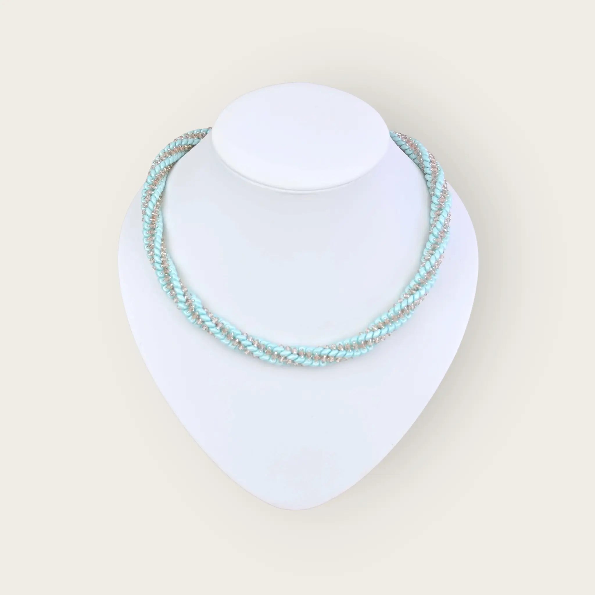 Blaue halskette spirale mit twin beads - perlenmieze