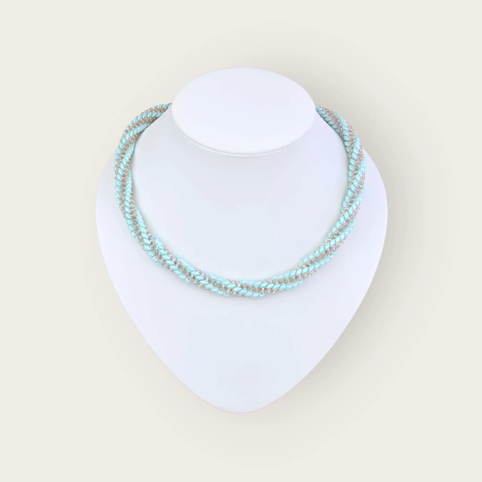 Blaue halskette spirale mit twin beads - perlenmieze