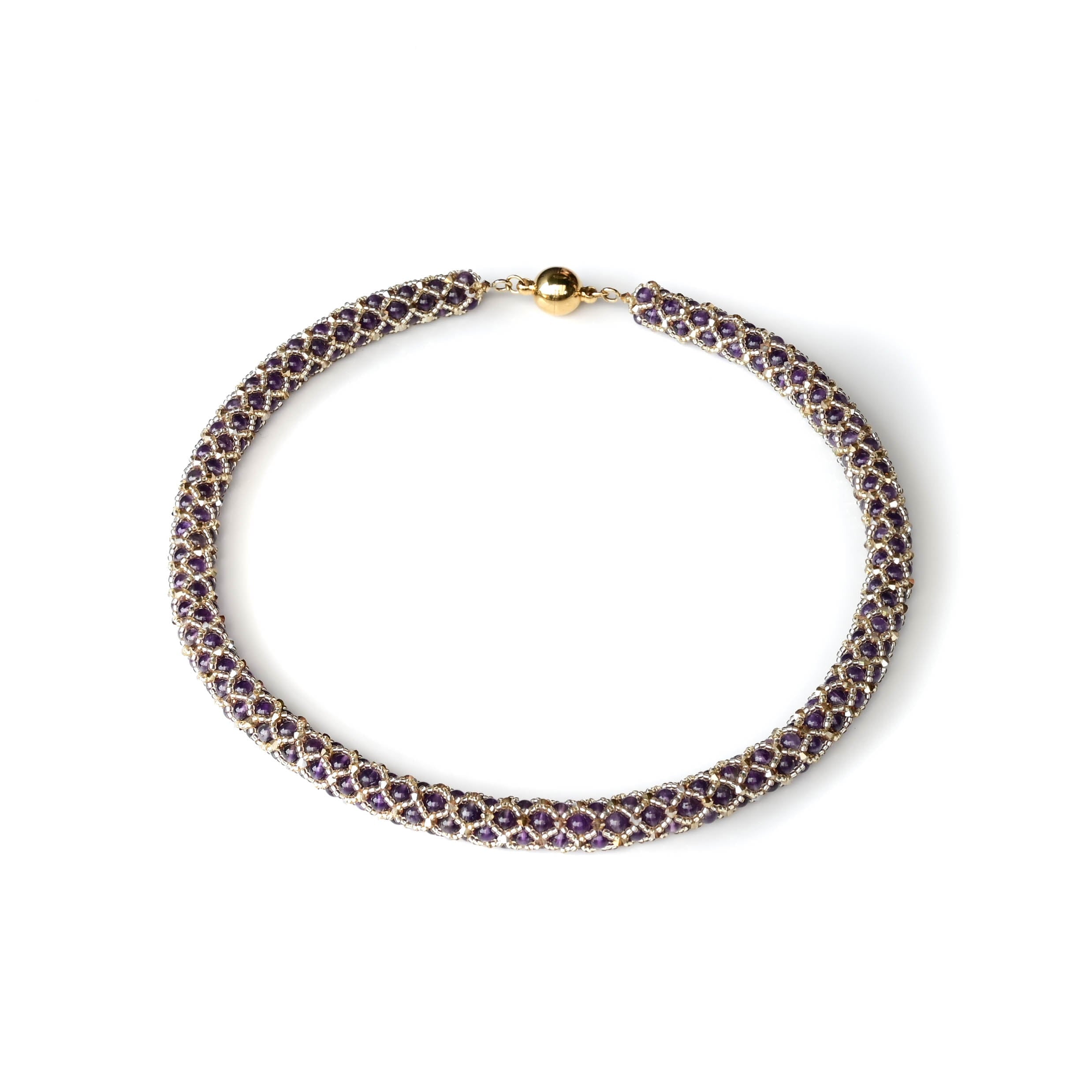 Elegante Amethyst Kette mit schimmernden Kristallen in Netzoptik Halskette Perlenmieze 