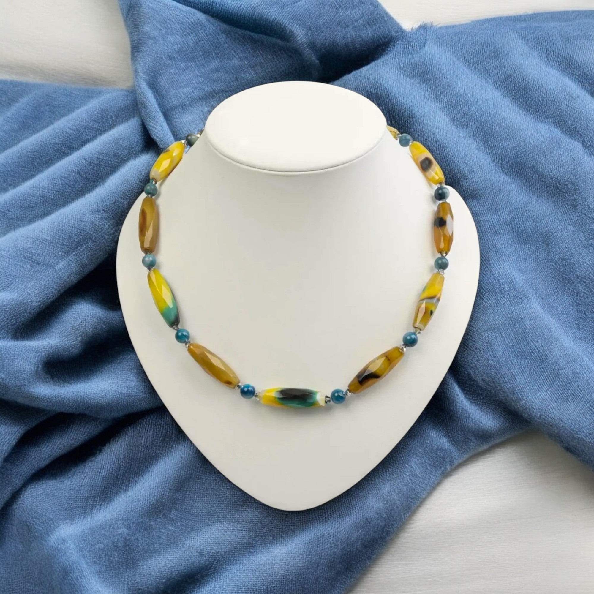 Farbenfrohe Achatkette mit Magnetverschluss Halskette Perlenmieze