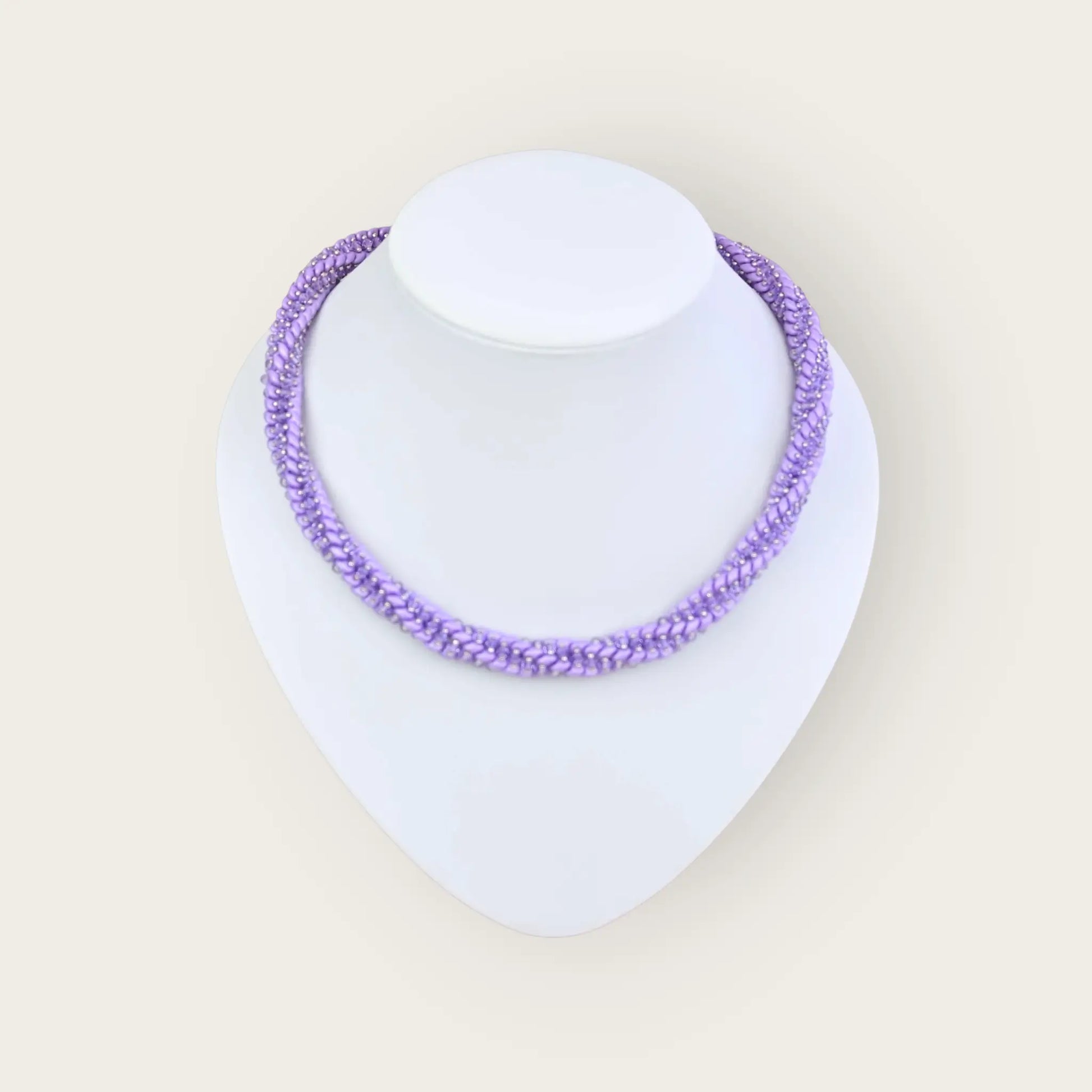Kette lila mit kristallen und twin beads - perlenmieze