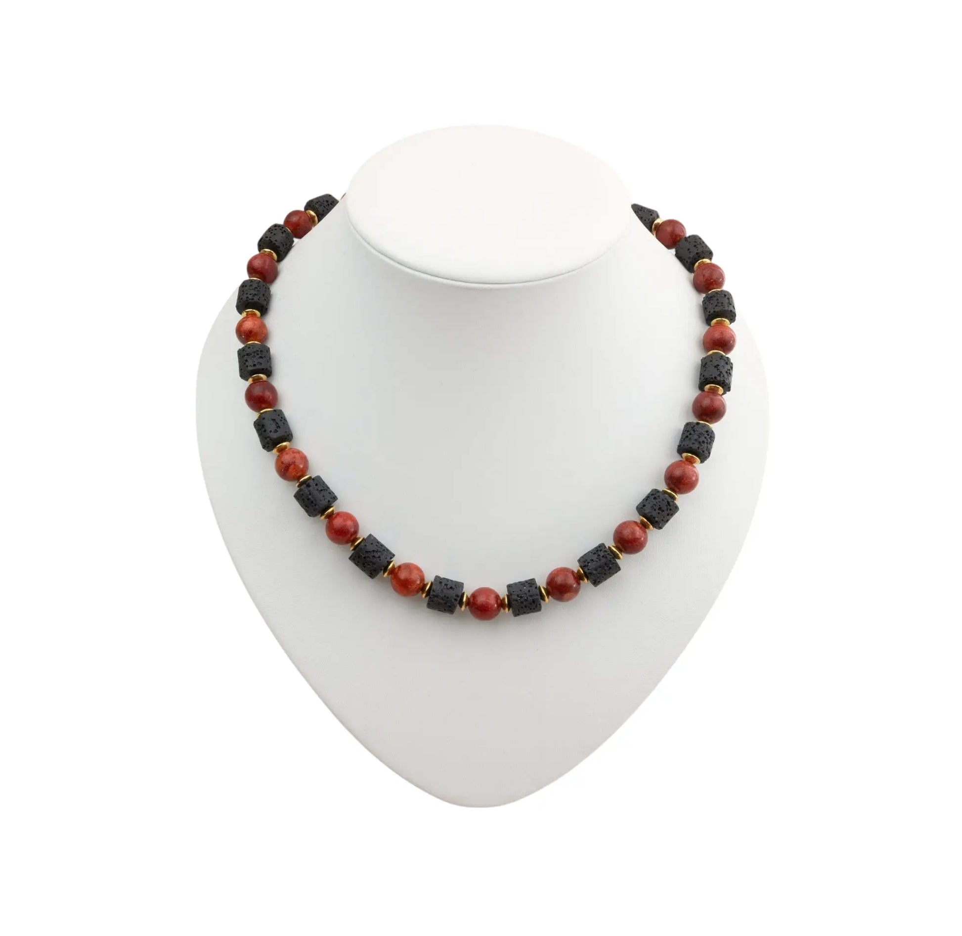 Beaded korallenkette rot with black lava rock beads and gold spacers as a statement stück necklace